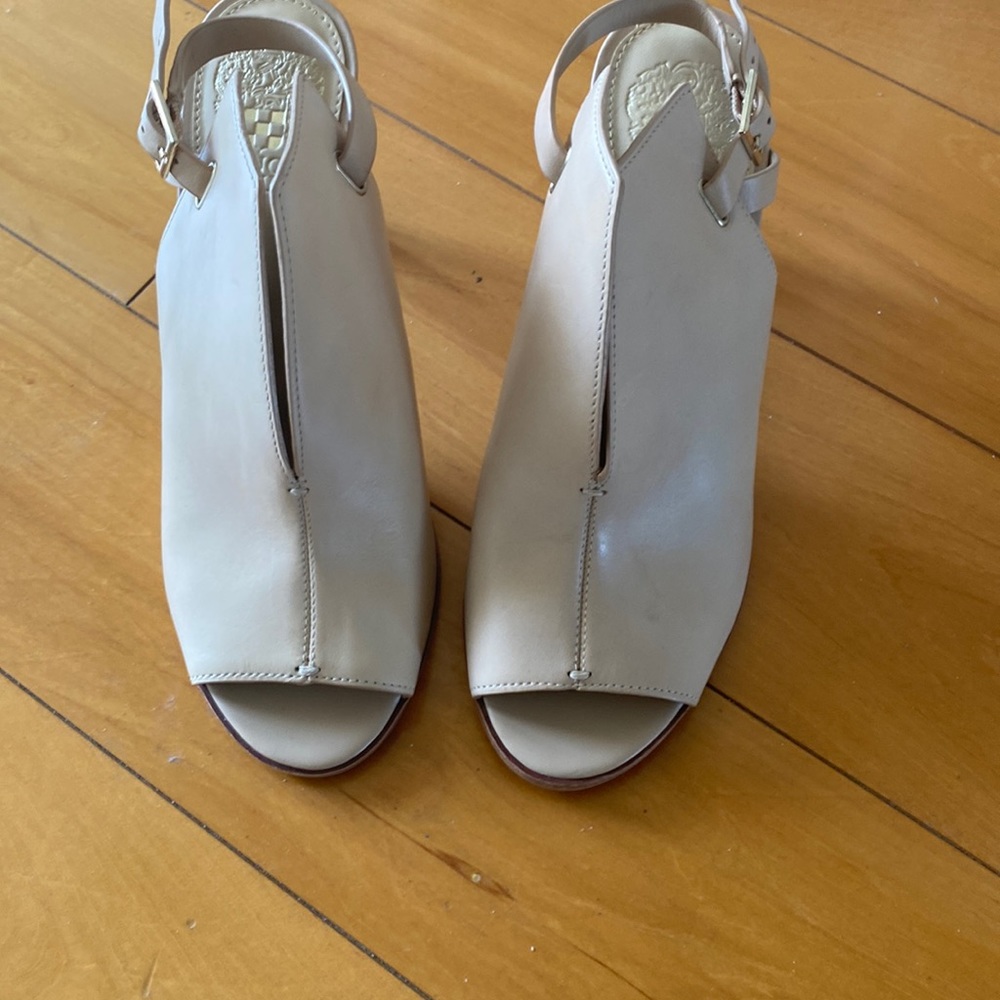 Never worn 4” heel booties blush color